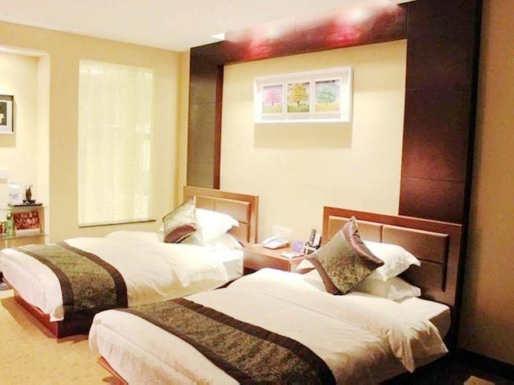 Mo'Er Holiday Hotel Nantong Exterior foto
